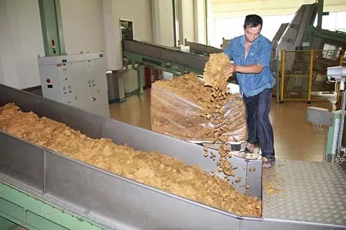 煙草加工異味廢氣危害大，快速除臭就用Dejing的凈除臭劑！.jpg